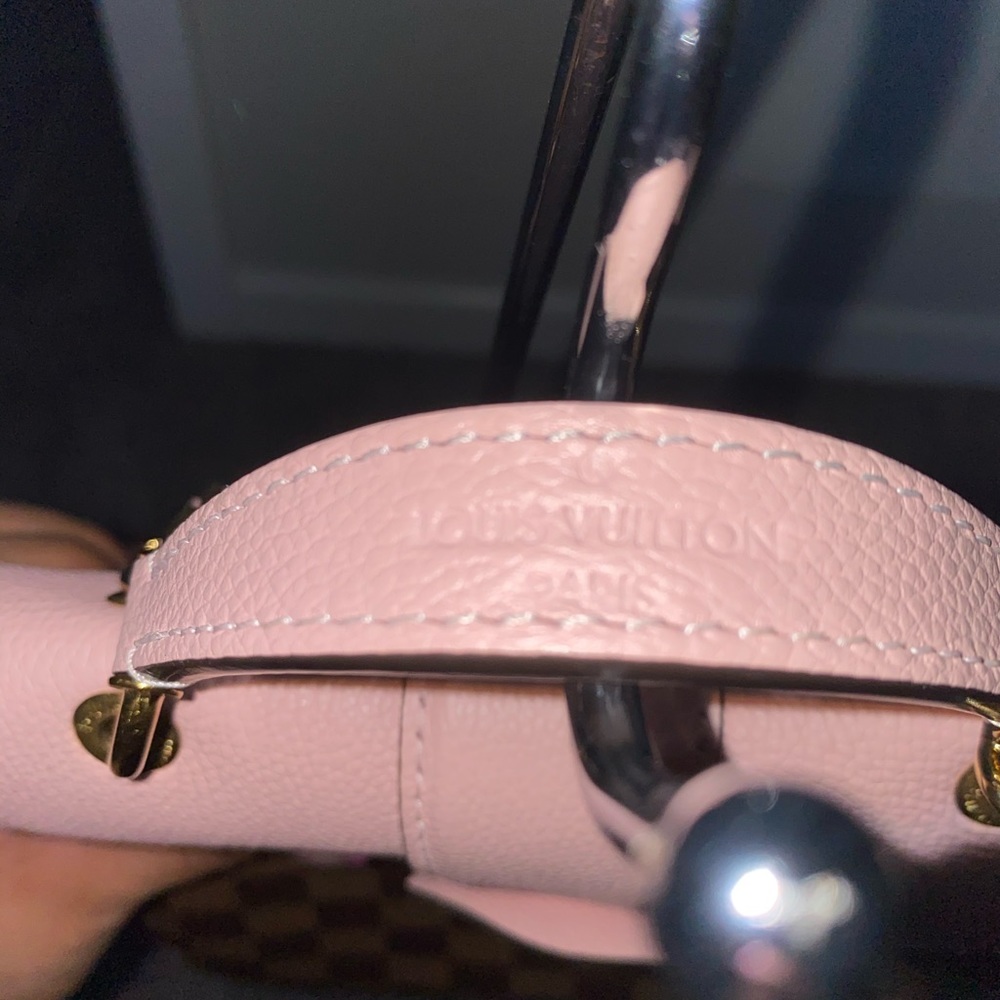 Louis Vuitton Clapton Backpack - Picture 3 of 6